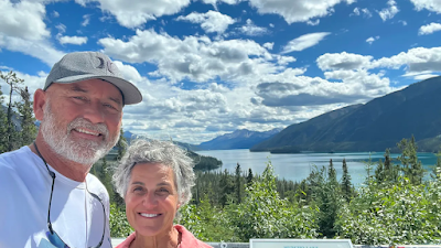 Alan Yoli getting a hike on