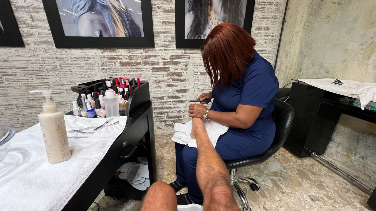 Alan getting the treatment