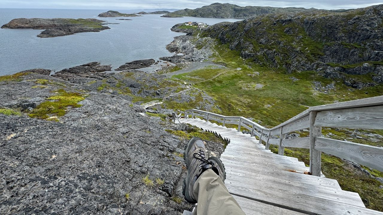 402 wood steps to the top